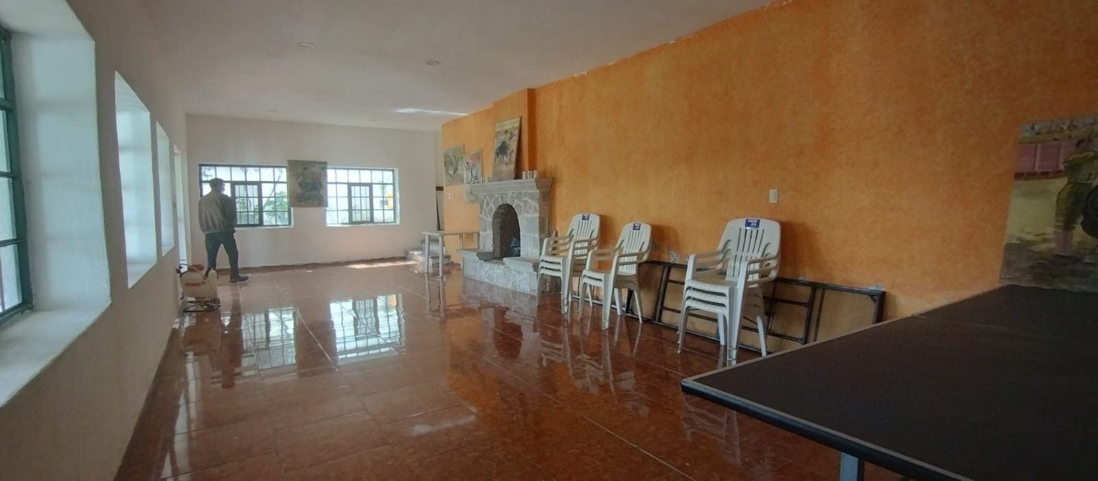 CASA EN ZINAPÉCUARO EN EL FRACCIONAMIENTO RESIDENCIAL DEL BALNEARIO ATZIMBA