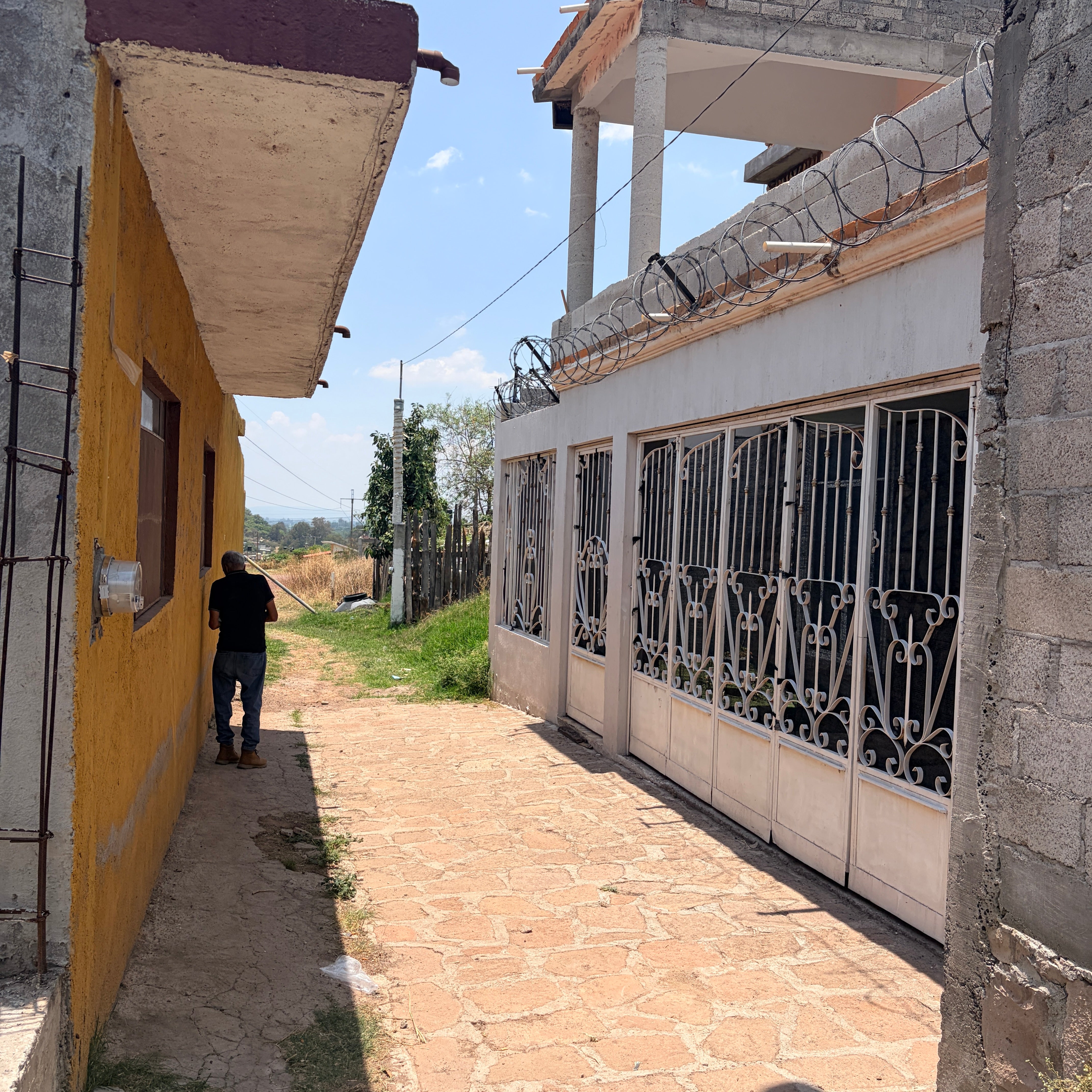 CASA EN ZINAPÉCUARO COL. LÁZARO CÁRDENAS