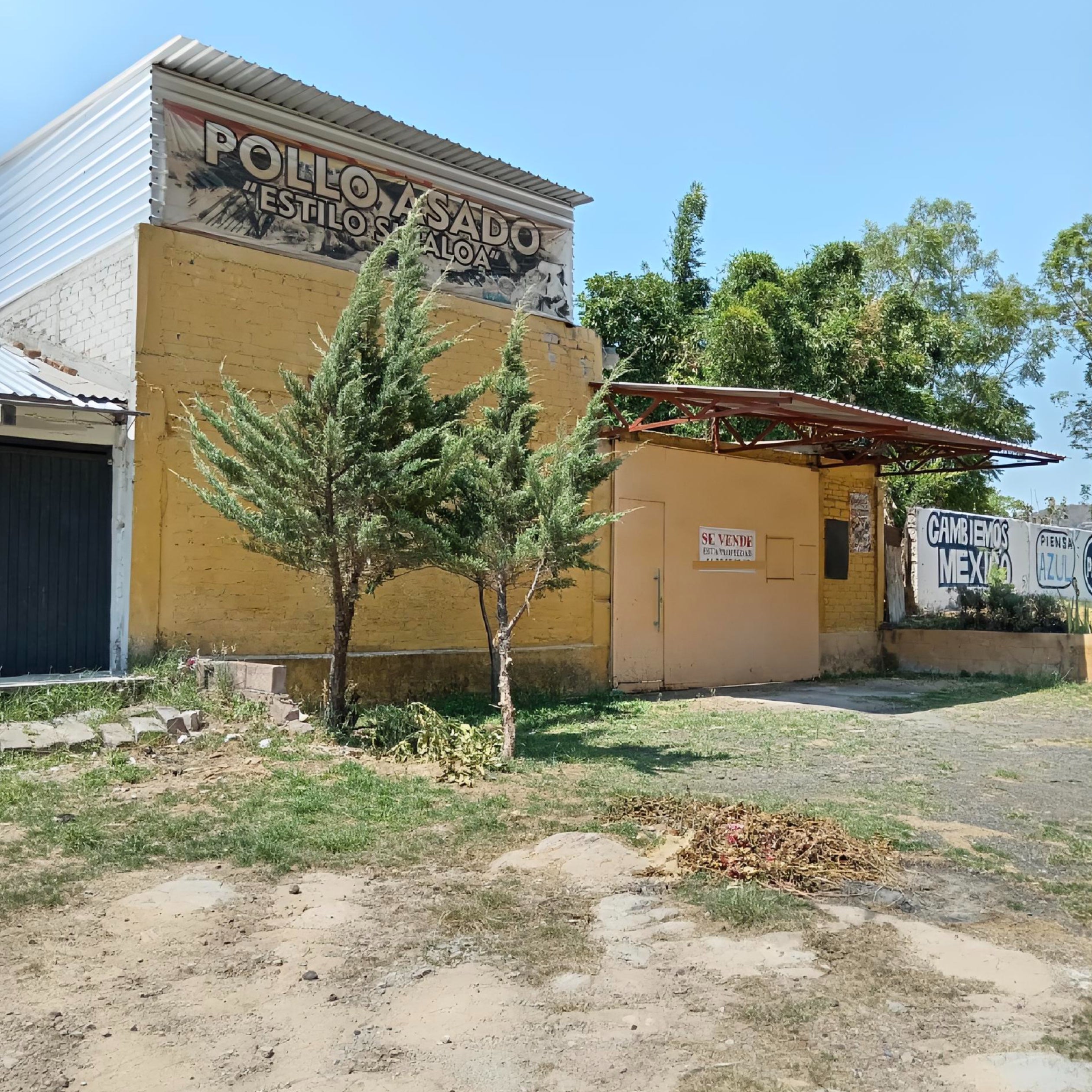 INMUEBLE EN LIBRAMIENTO SUR ZINAPÉCUARO MICHOACÁN