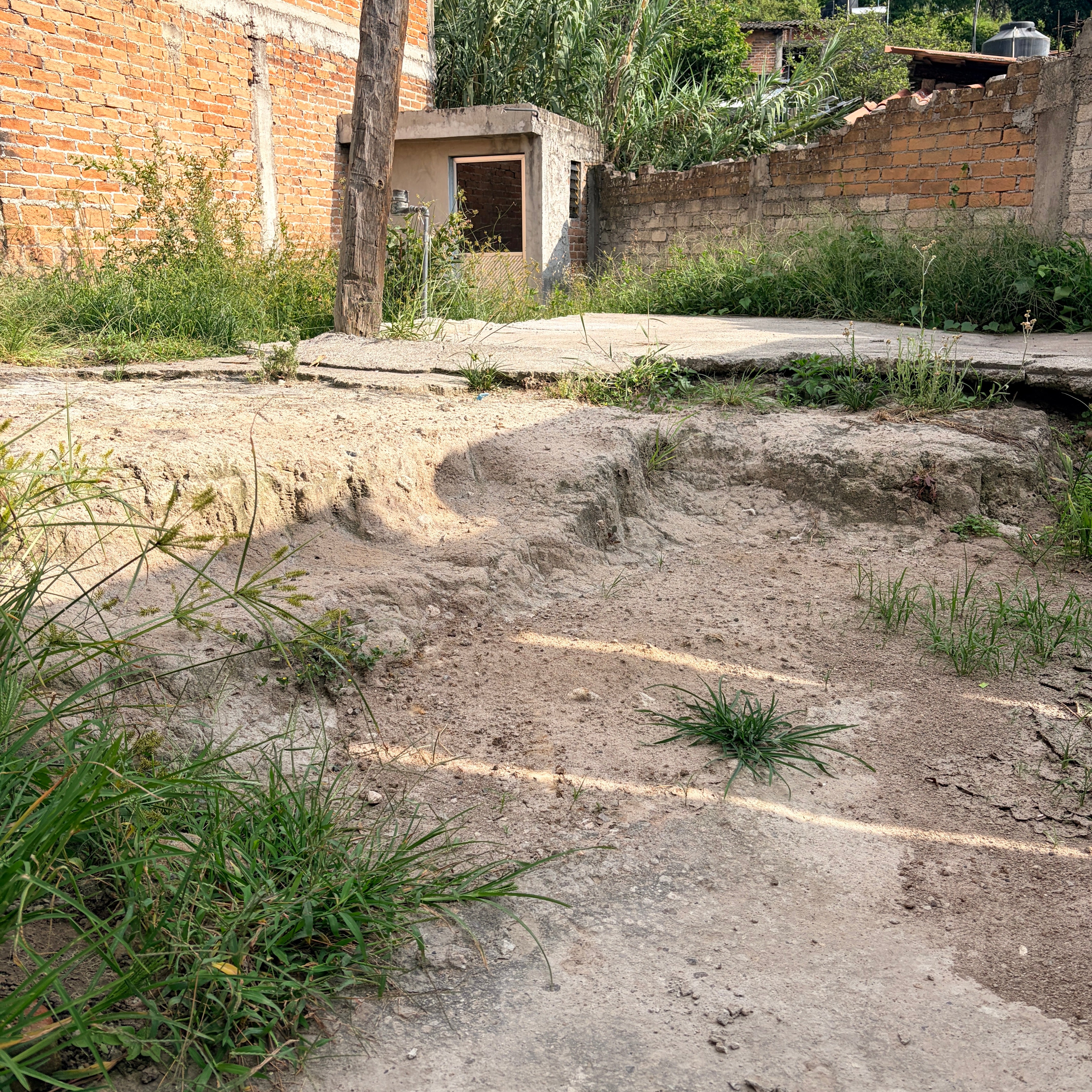 CASA EN ZINAPÉCUARO MICHOACÁN • COLONIA SAN JUAN