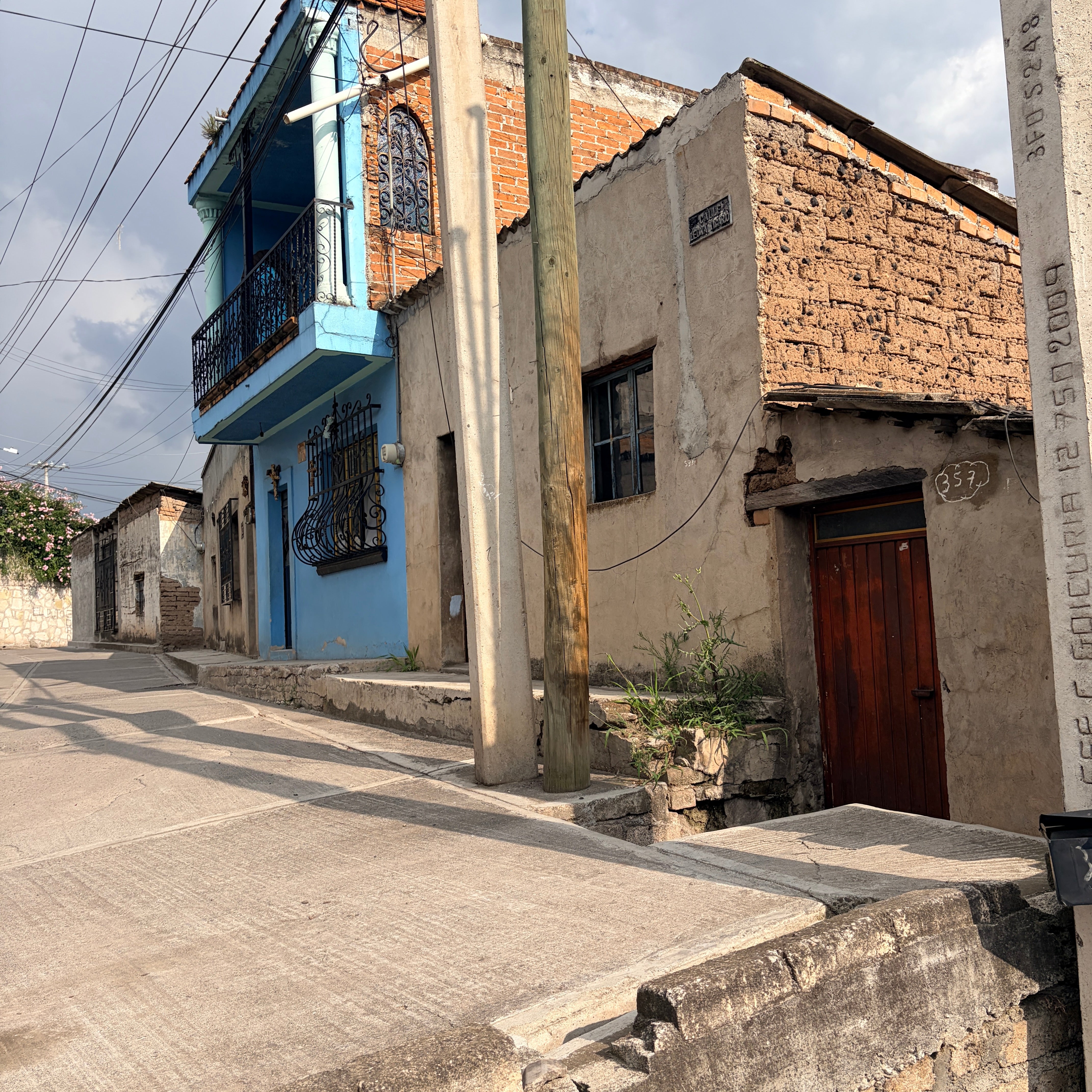 CASA EN ZINAPÉCUARO MICHOACÁN • COLONIA SAN JUAN