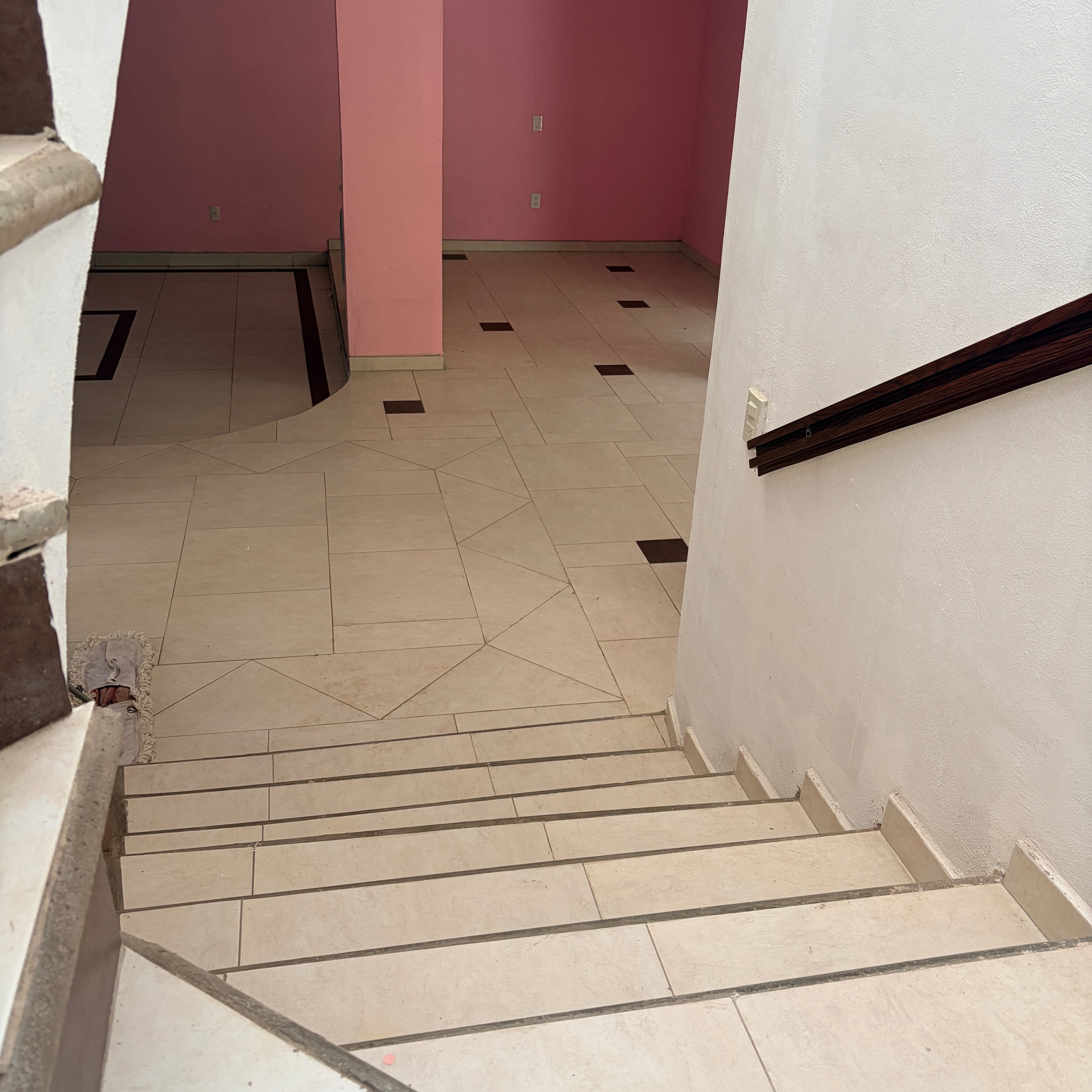 CASA EN ZINAPÉCUARO COL. LÁZARO CÁRDENAS
