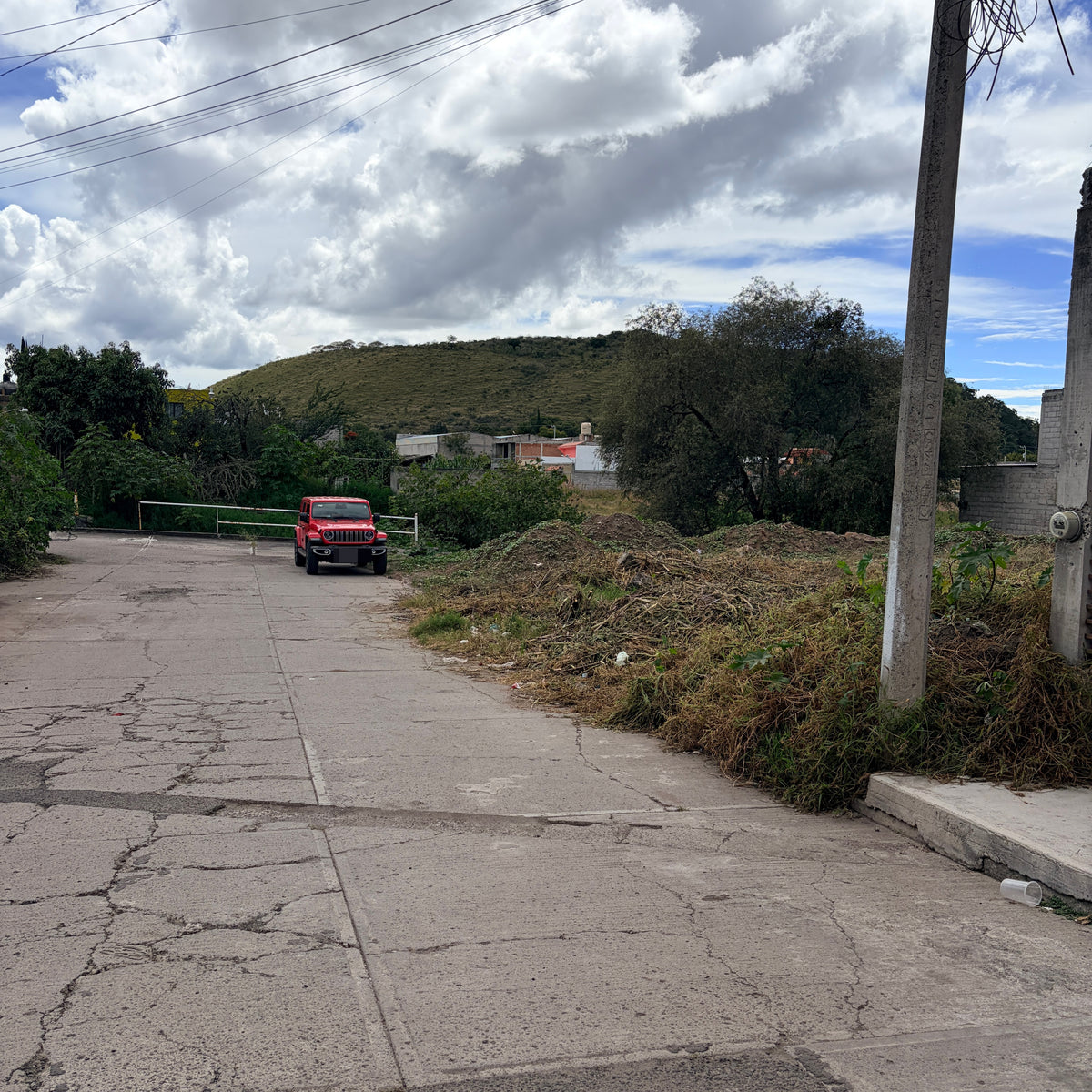TERRENO A 3 CUADRAS DEL CENTRO DE ZINAPÉCUARO